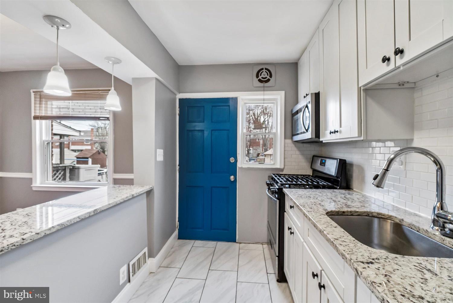 420 Torner Road Baltimore, MD 21221 - Photo 10 of 33