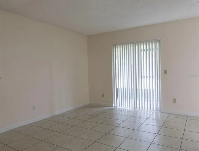 $1,600 | 9900 Sweepstakes Lane, Unit 6, Orlando, FL 32837