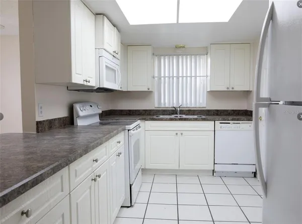 $1,490 | 9900 Sweepstakes Lane, Unit 6, Orlando, FL 32837
