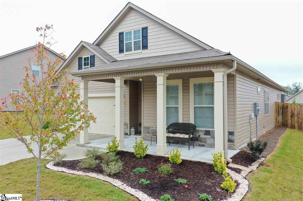 514 Castleby Drive Duncan, SC 29334 - Photo 2 of 35