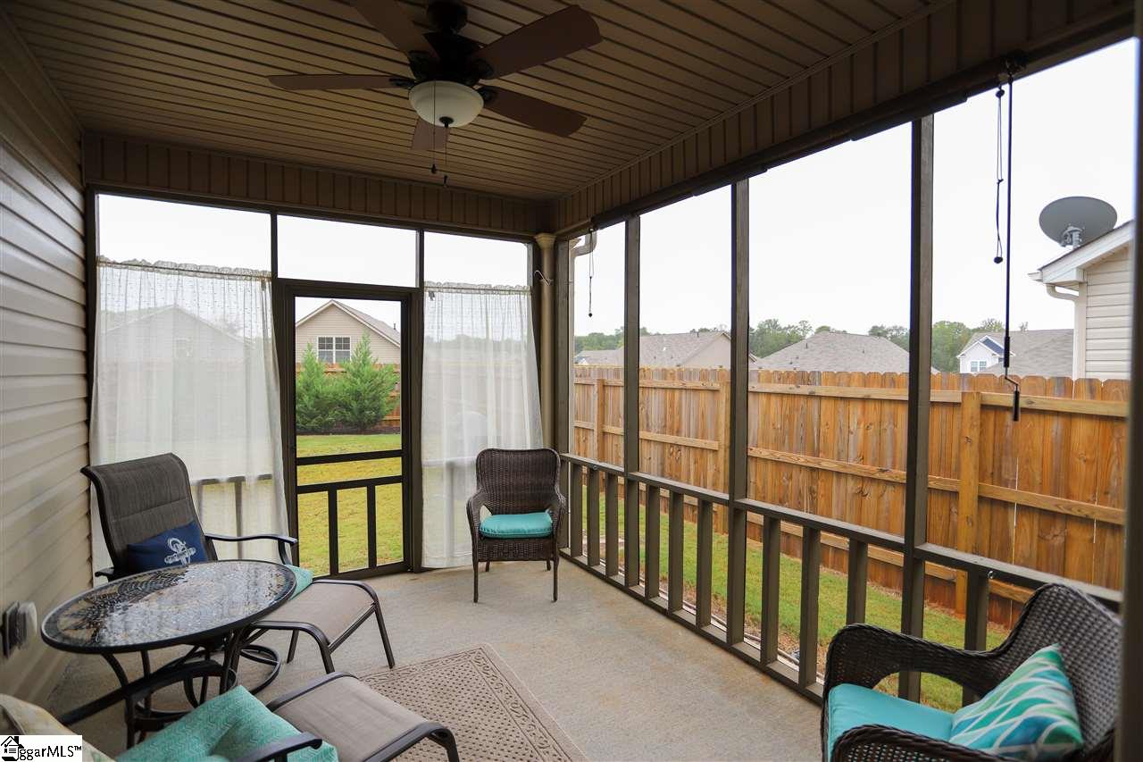 514 Castleby Drive Duncan, SC 29334 - Photo 12 of 35
