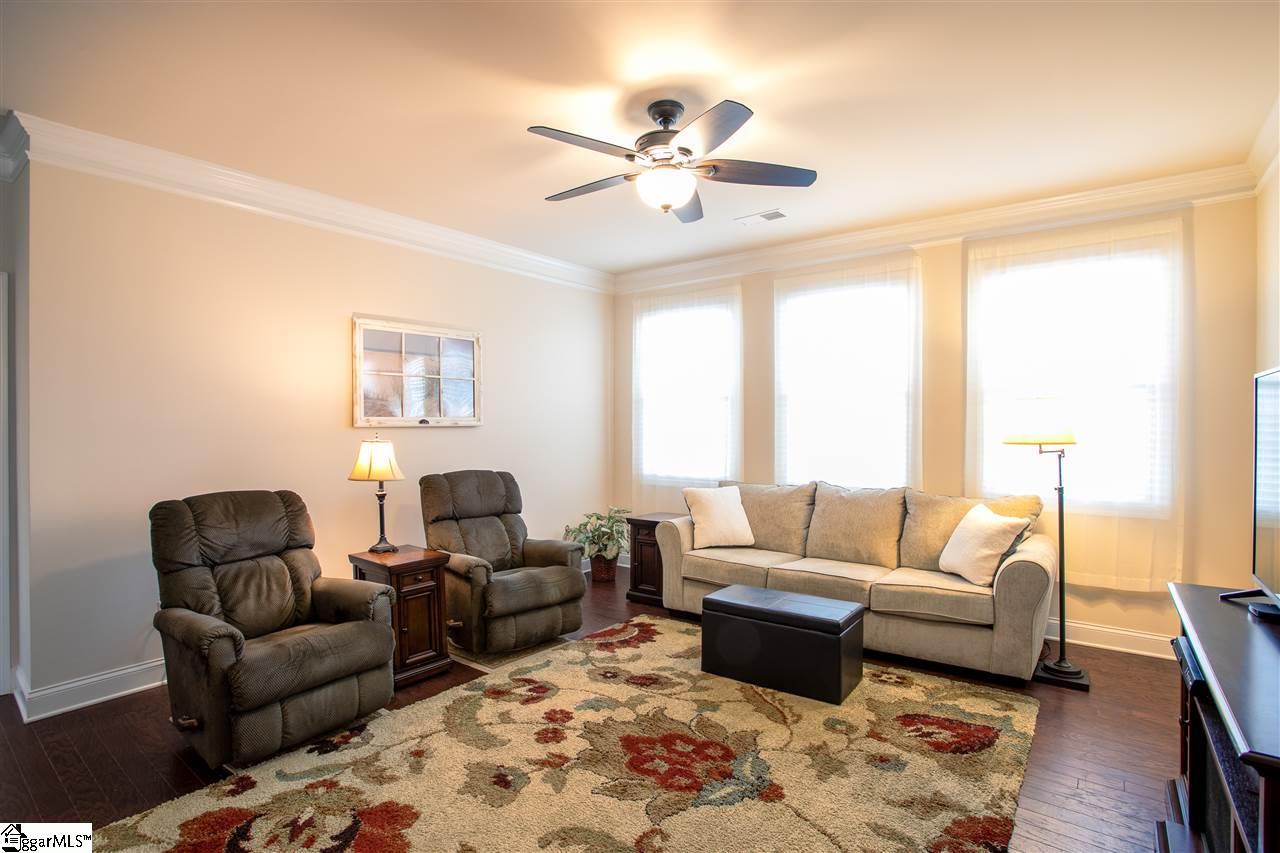 514 Castleby Drive Duncan, SC 29334 - Photo 4 of 35