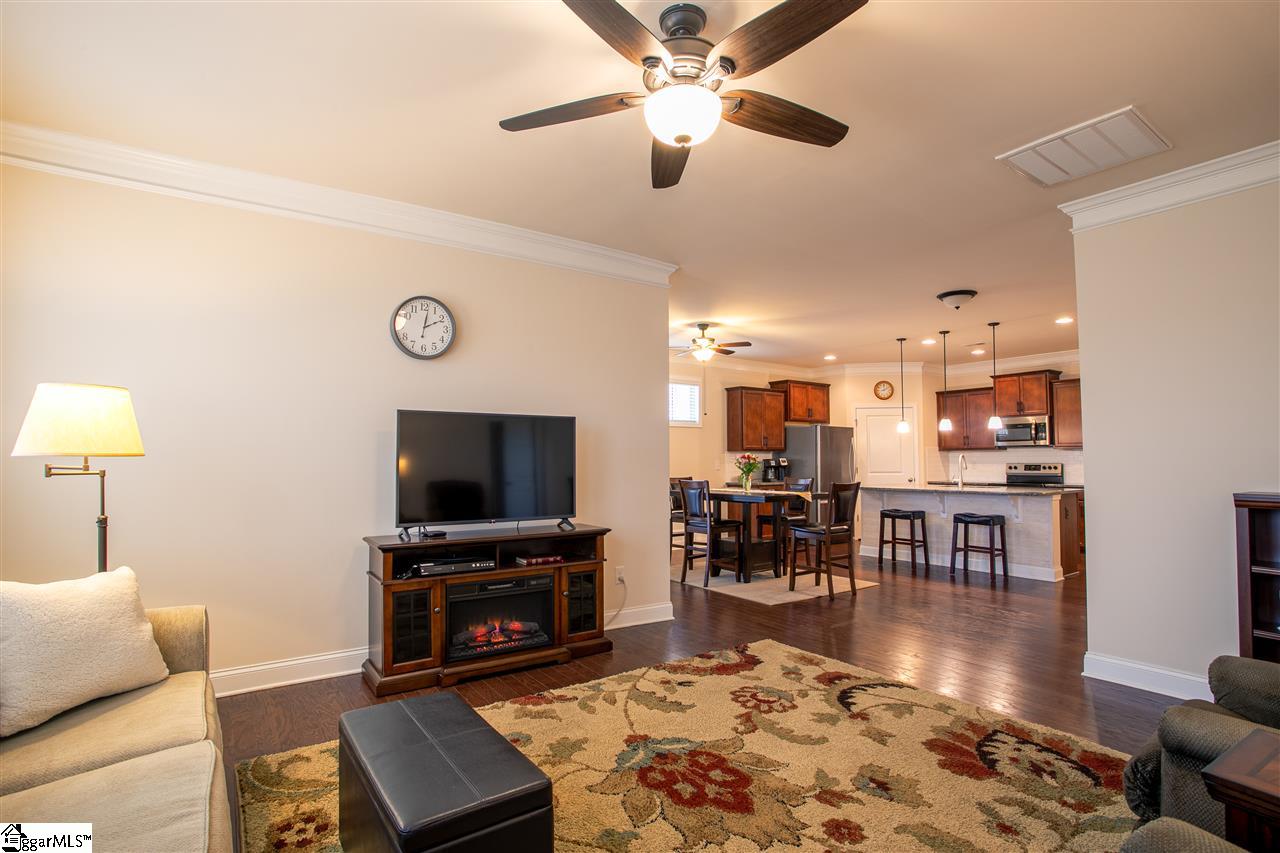 514 Castleby Drive Duncan, SC 29334 - Photo 6 of 35