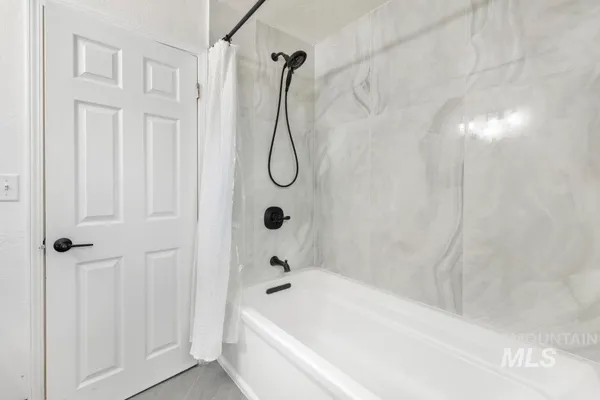 $495,000 | 2243 4000 North, Filer, ID 83328