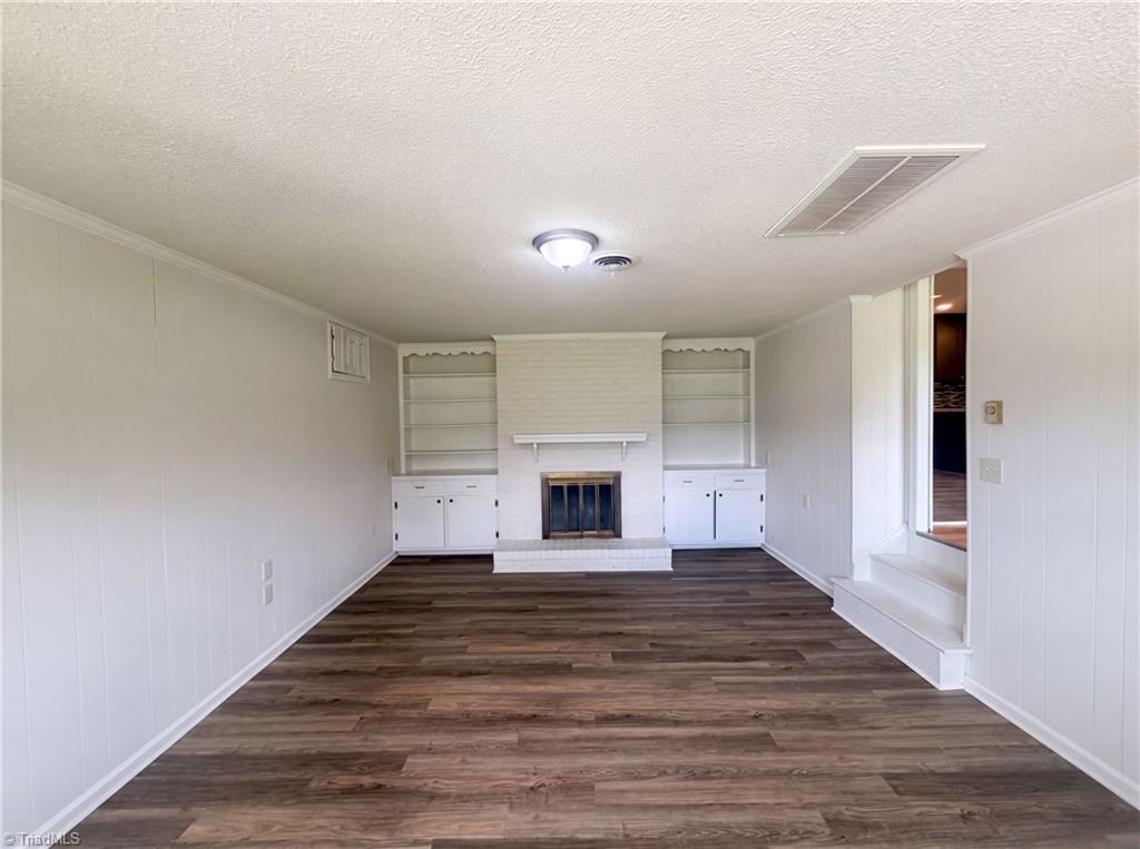 4913 Millpoint Road Greensboro, NC 27406 - Photo 3 of 21 Gallery Image 3