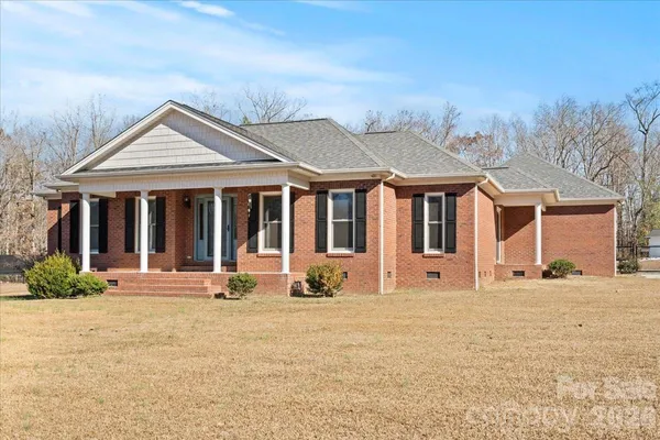 $824,000 | 1935 Oakland Church Road, Chesterfield, SC 29709