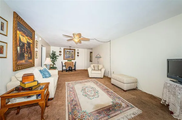 $124,500 | 841 4th Avenue North, Unit 21, St. Petersburg, FL 33701