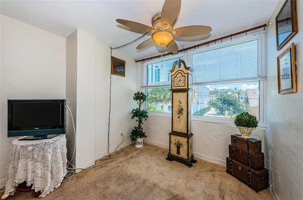 $124,500 | 841 4th Avenue North, Unit 21, St. Petersburg, FL 33701