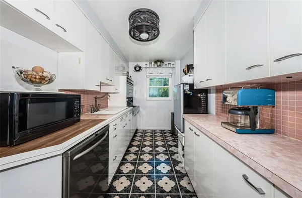 $124,500 | 841 4th Avenue North, Unit 21, St. Petersburg, FL 33701