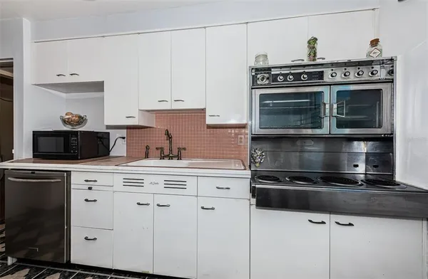 $124,500 | 841 4th Avenue North, Unit 21, St. Petersburg, FL 33701