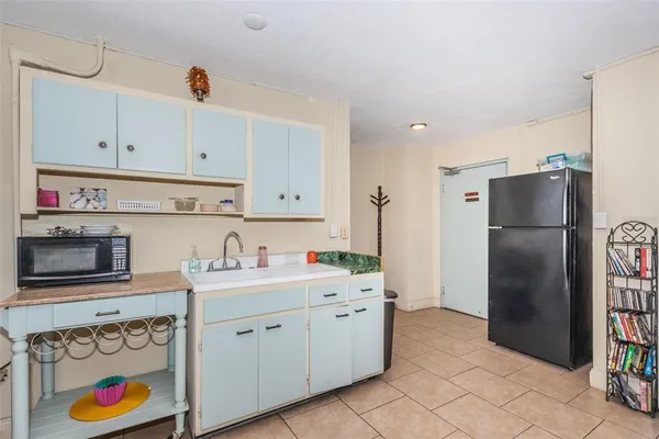 $124,500 | 841 4th Avenue North, Unit 21, St. Petersburg, FL 33701