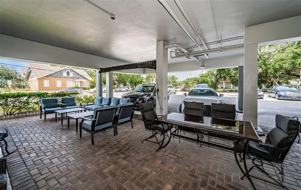 $124,500 | 841 4th Avenue North, Unit 21, St. Petersburg, FL 33701