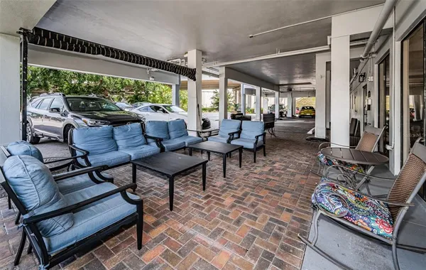 $124,500 | 841 4th Avenue North, Unit 21, St. Petersburg, FL 33701