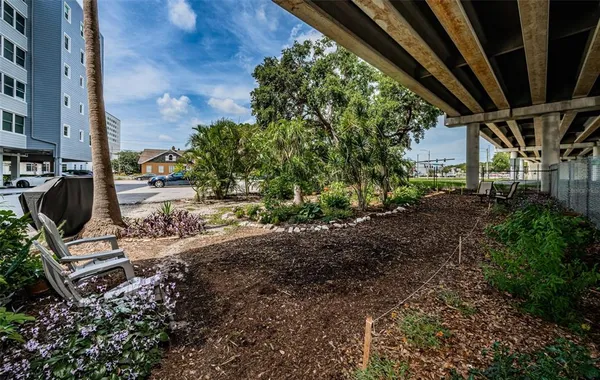 $124,500 | 841 4th Avenue North, Unit 21, St. Petersburg, FL 33701