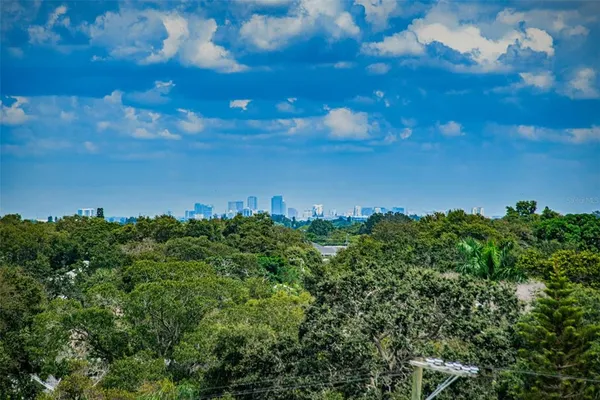 $124,500 | 841 4th Avenue North, Unit 21, St. Petersburg, FL 33701