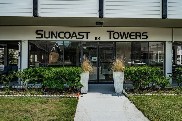 $124,500 | 841 4th Avenue North, Unit 21, St. Petersburg, FL 33701