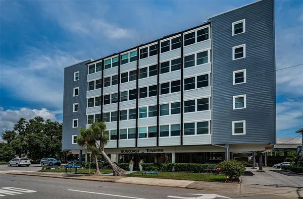 $124,500 | 841 4th Avenue North, Unit 21, St. Petersburg, FL 33701