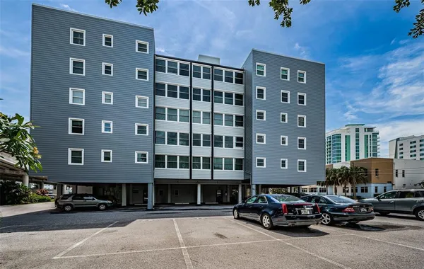 $124,500 | 841 4th Avenue North, Unit 21, St. Petersburg, FL 33701