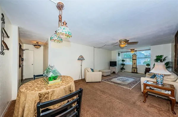 $124,500 | 841 4th Avenue North, Unit 21, St. Petersburg, FL 33701