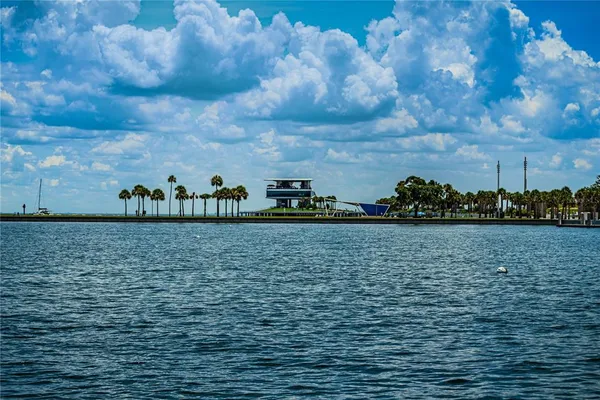 $124,500 | 841 4th Avenue North, Unit 21, St. Petersburg, FL 33701