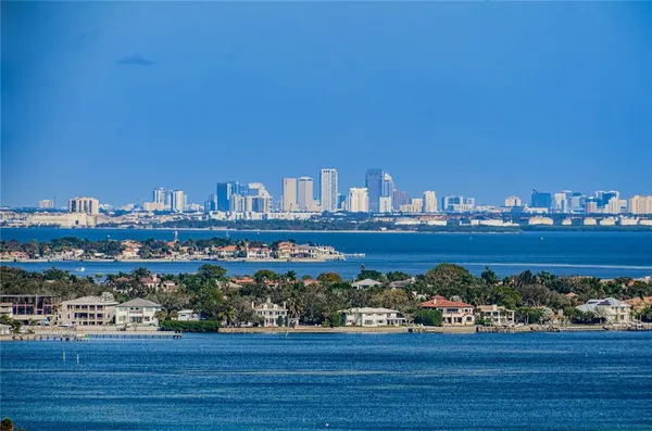 $124,500 | 841 4th Avenue North, Unit 21, St. Petersburg, FL 33701