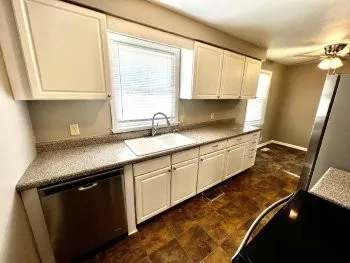 $1,595 | 1880 Pardue Drive, Clarksville, TN 37043