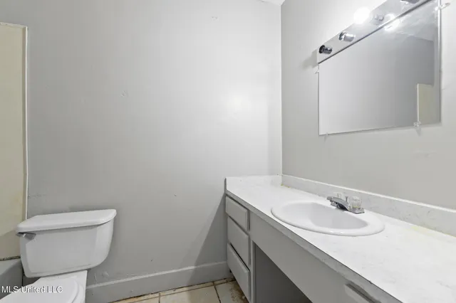 $97,900 | 3825 Jeffery Road, Moss Point, MS 39562