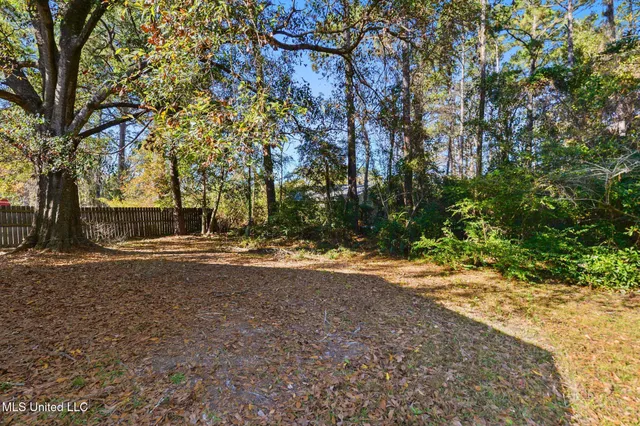 $97,900 | 3825 Jeffery Road, Moss Point, MS 39562