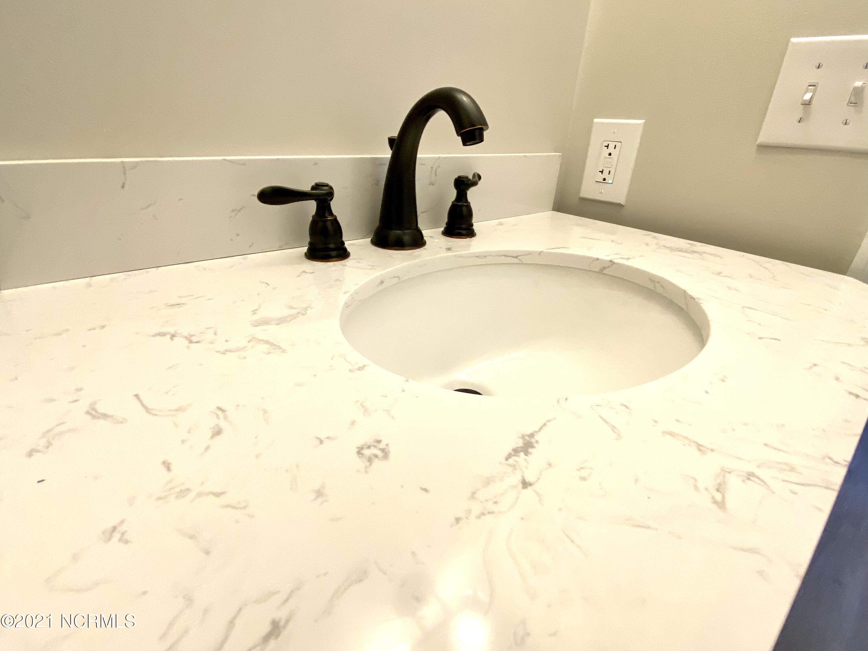 102 Winter Circle Elizabethtown, NC 28337 - Photo 30 of 46 Countertops/Fixtures