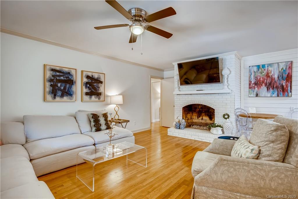 521 Sandridge Road Charlotte, NC 28210 - Photo 15 of 28 Gallery Image 15