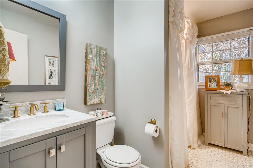 521 Sandridge Road Charlotte, NC 28210 - Photo 23 of 28 Gallery Image 23