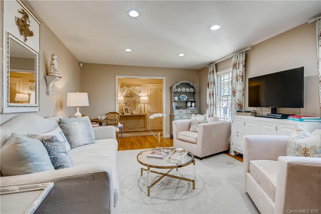 521 Sandridge Road Charlotte, NC 28210 - Photo 6 of 28 Gallery Image 6