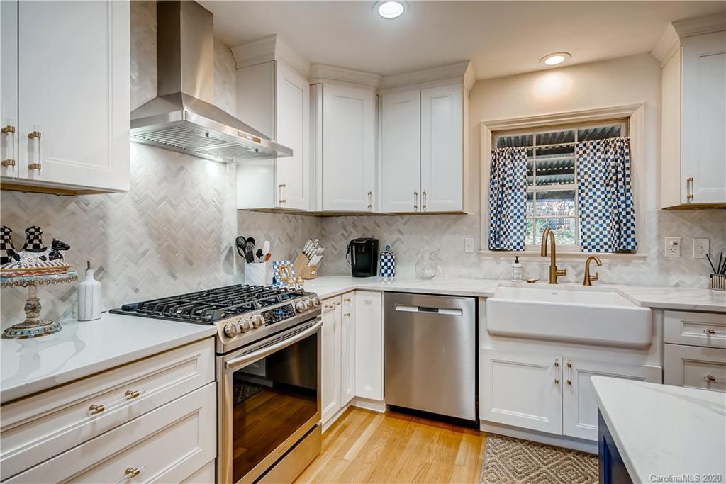 521 Sandridge Road Charlotte, NC 28210 - Photo 10 of 28 Gallery Image 10