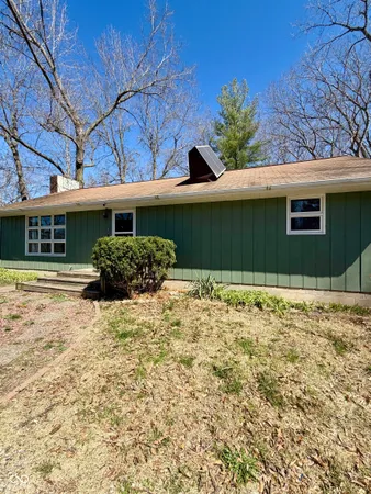 $180,000 | 1630 West Spring Street, Covington, IN 47932