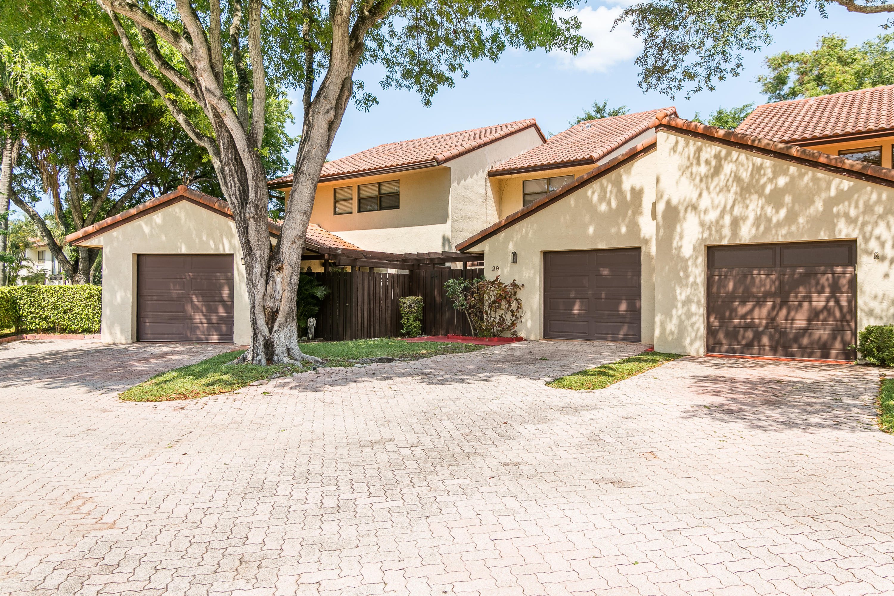 6850 Northwest 2nd Avenue, Unit 290 Boca Raton, FL 33487 - Photo 1 of 17 Front of Townhouse
