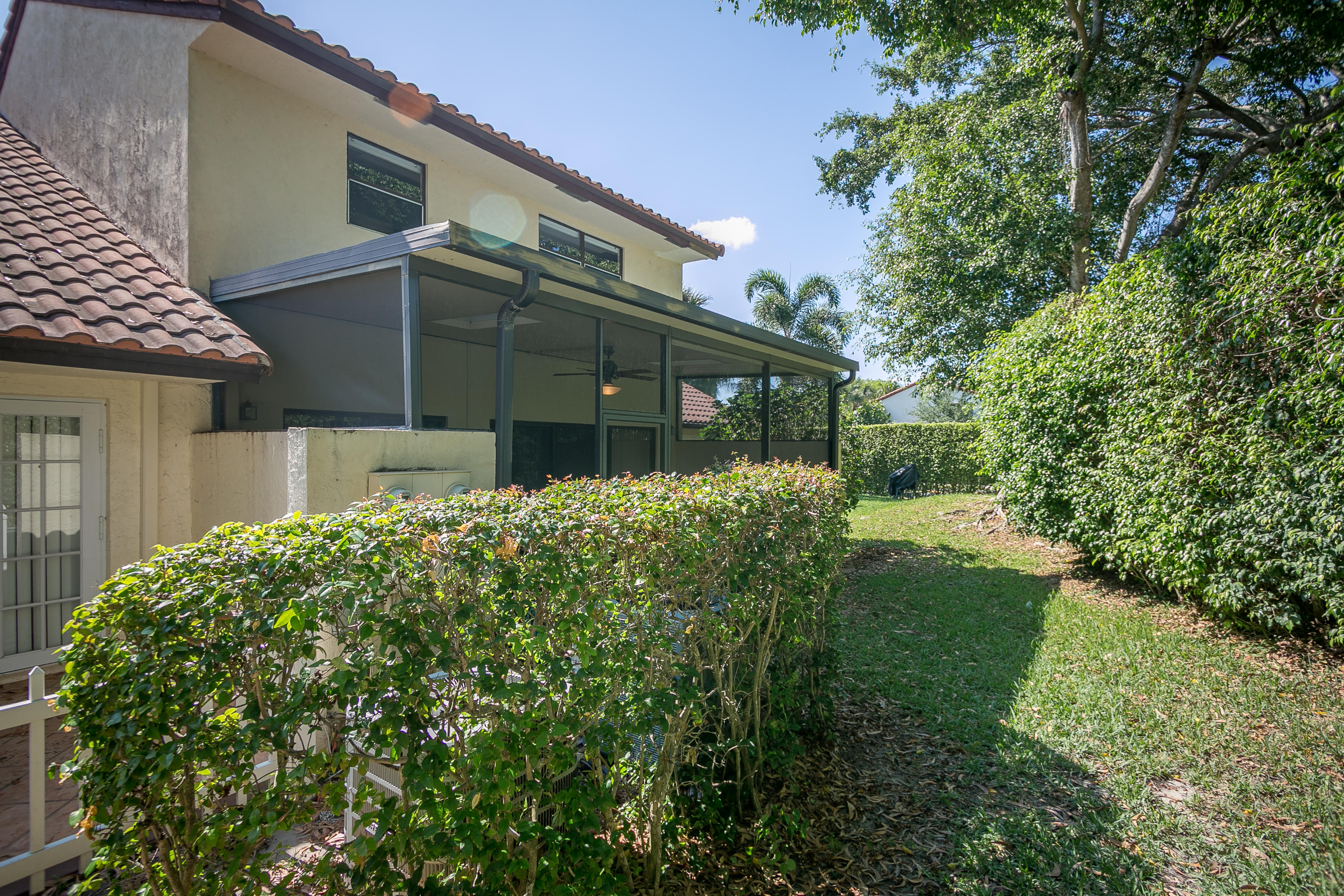 6850 Northwest 2nd Avenue, Unit 290 Boca Raton, FL 33487 - Photo 16 of 17 Backyard