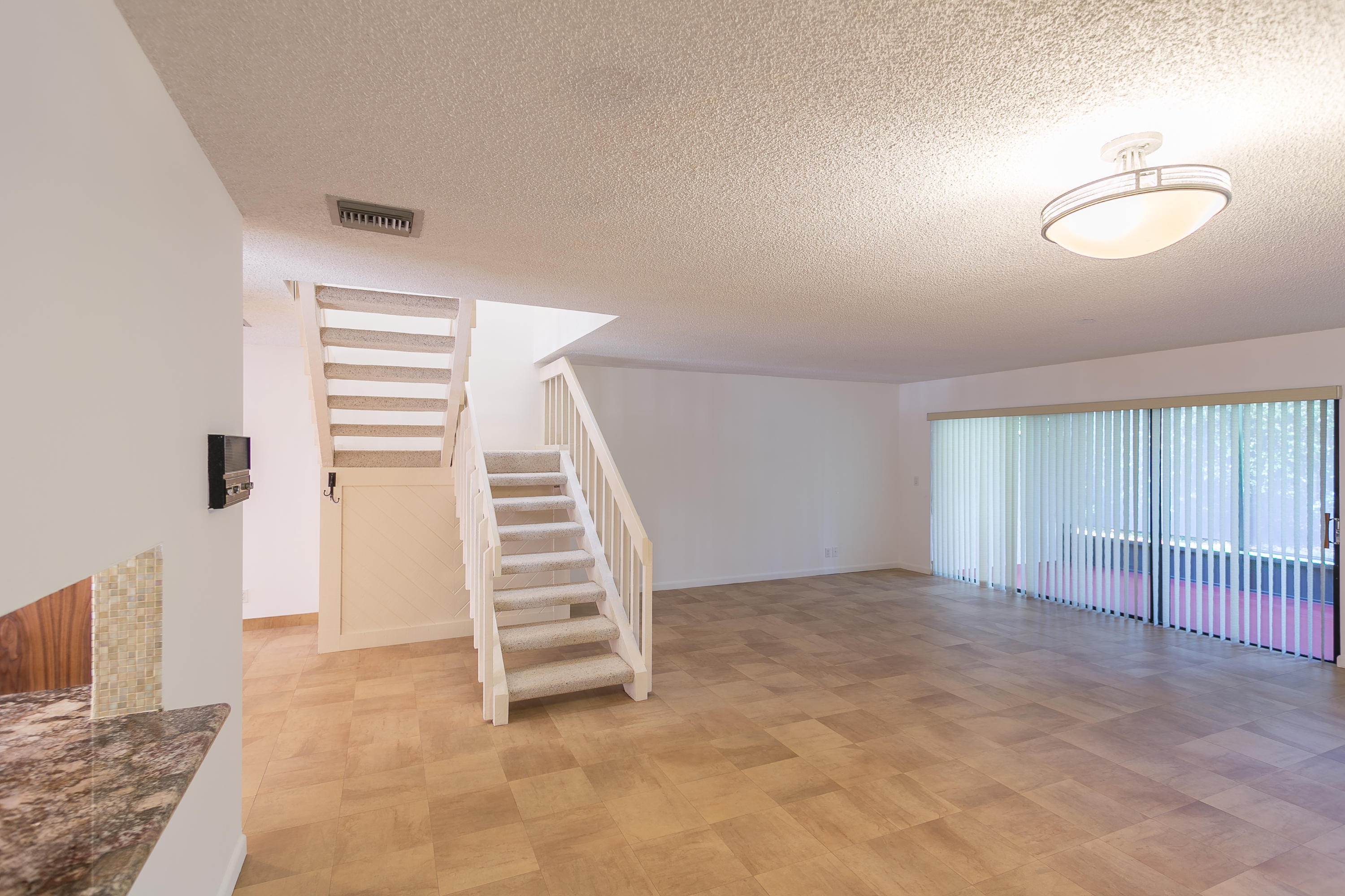6850 Northwest 2nd Avenue, Unit 290 Boca Raton, FL 33487 - Photo 6 of 17 Great Room