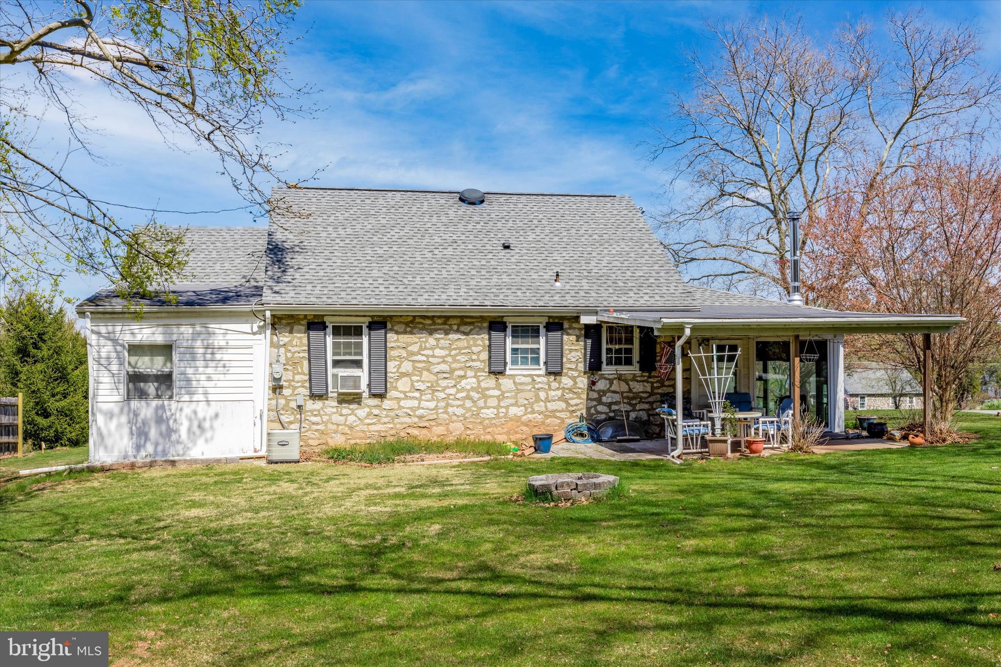 384 Coldstream Road Phoenixville, PA 19460 - Photo 1 of 32 Gallery Image 1