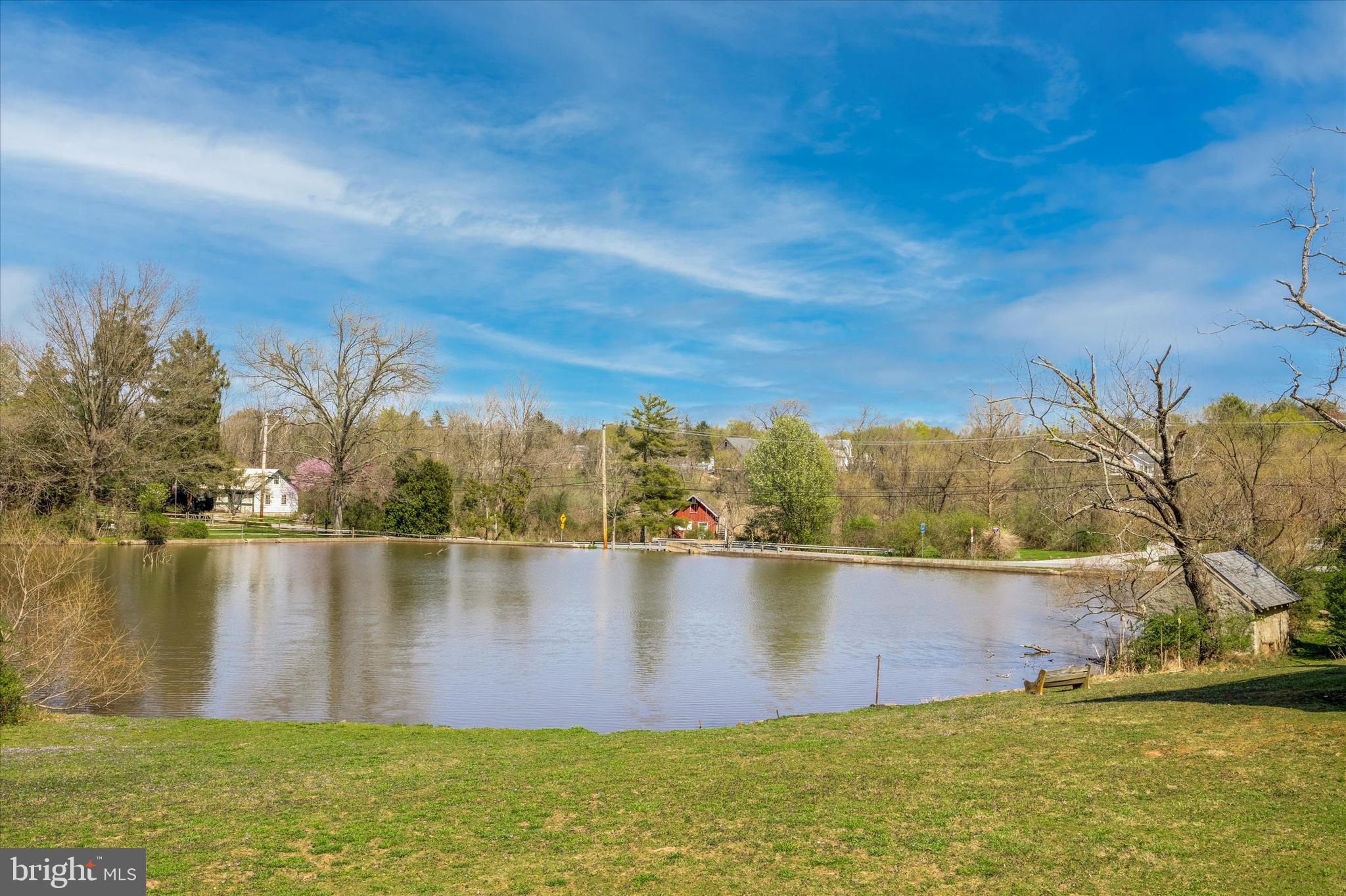 384 Coldstream Road Phoenixville, PA 19460 - Photo 9 of 32 Gallery Image 9