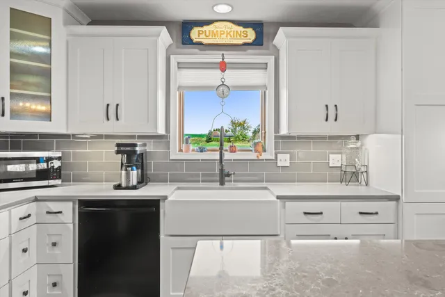 $469,900 | 104 Carolyn Court, Eden, WI 53019