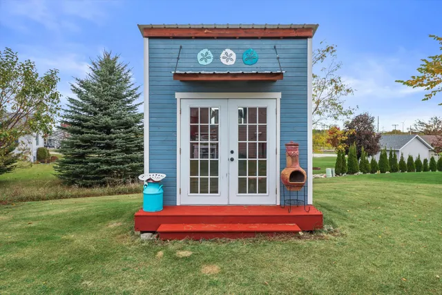 $469,900 | 104 Carolyn Court, Eden, WI 53019