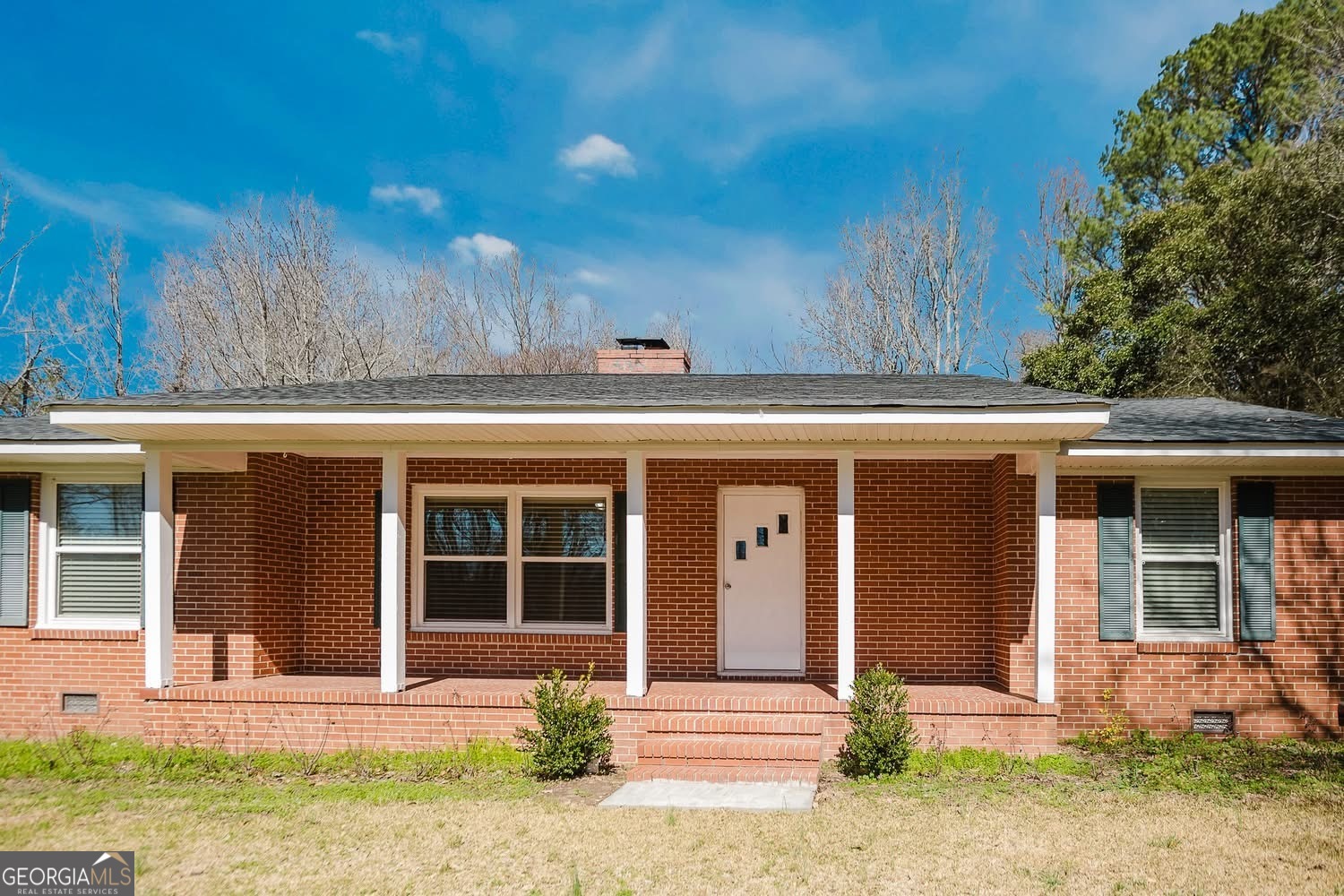 348 School Road Hampton, GA 30228 - Photo 42 of 46 front view of a house with a yard