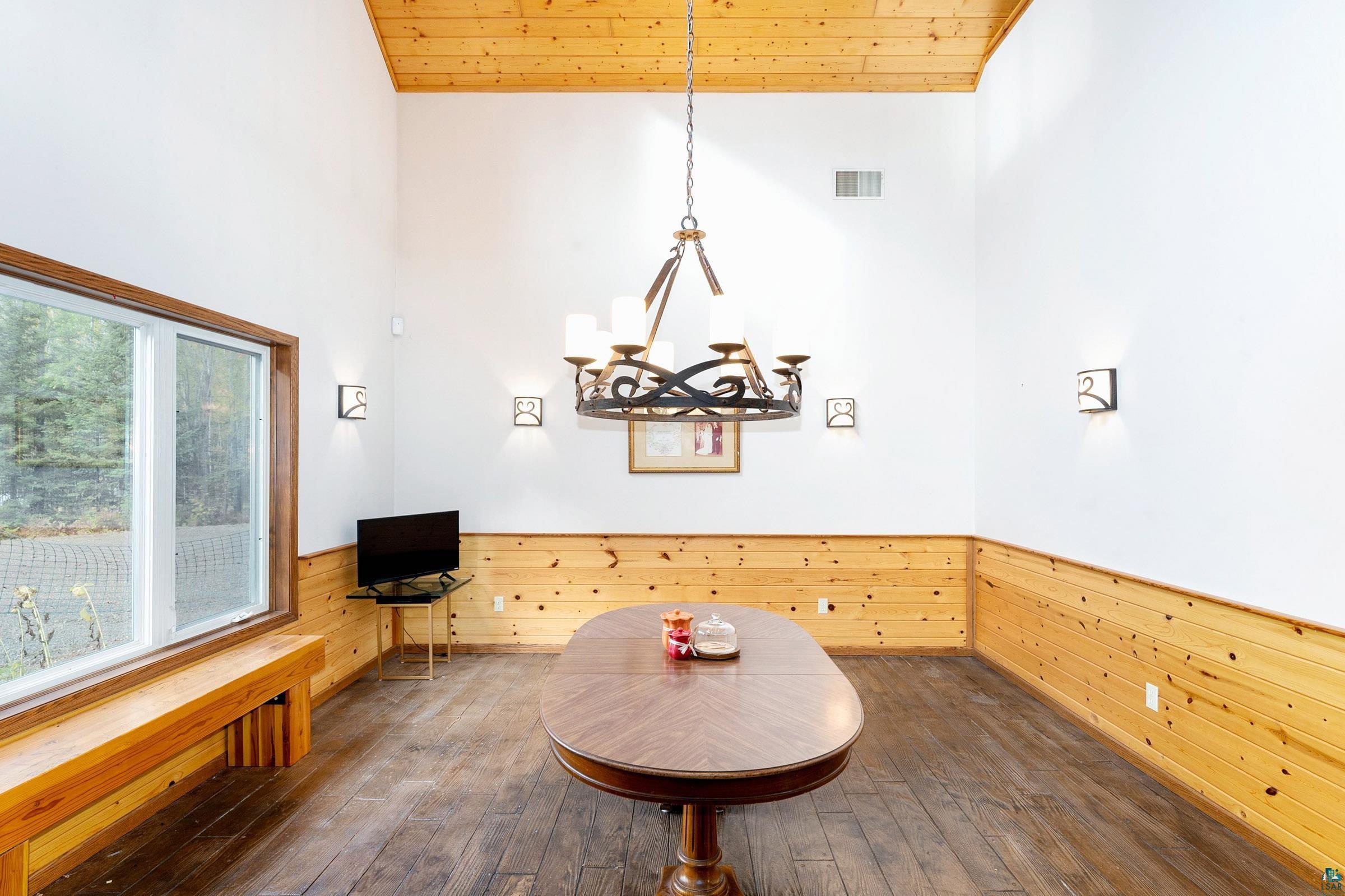 6431 Ellison Road Saginaw, MN 55779 - Photo 12 of 50 Dining Room