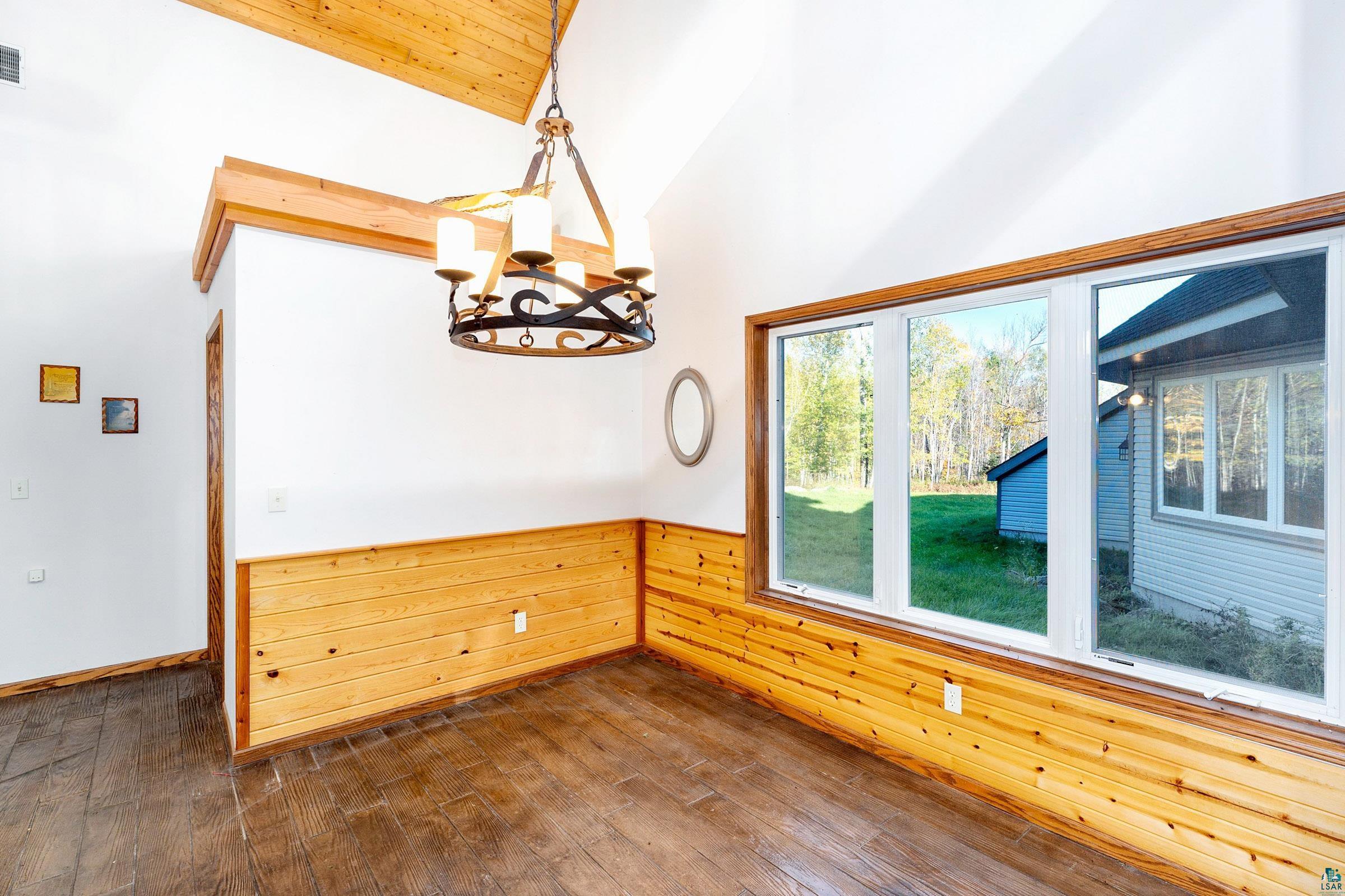 6431 Ellison Road Saginaw, MN 55779 - Photo 13 of 50 Breakfast Nook