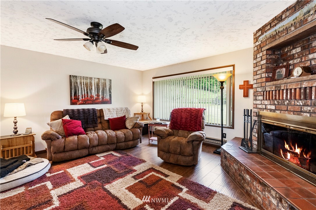 203 Boyd Road Mossyrock, WA 98564 - Photo 4 of 24 Gallery Image 4
