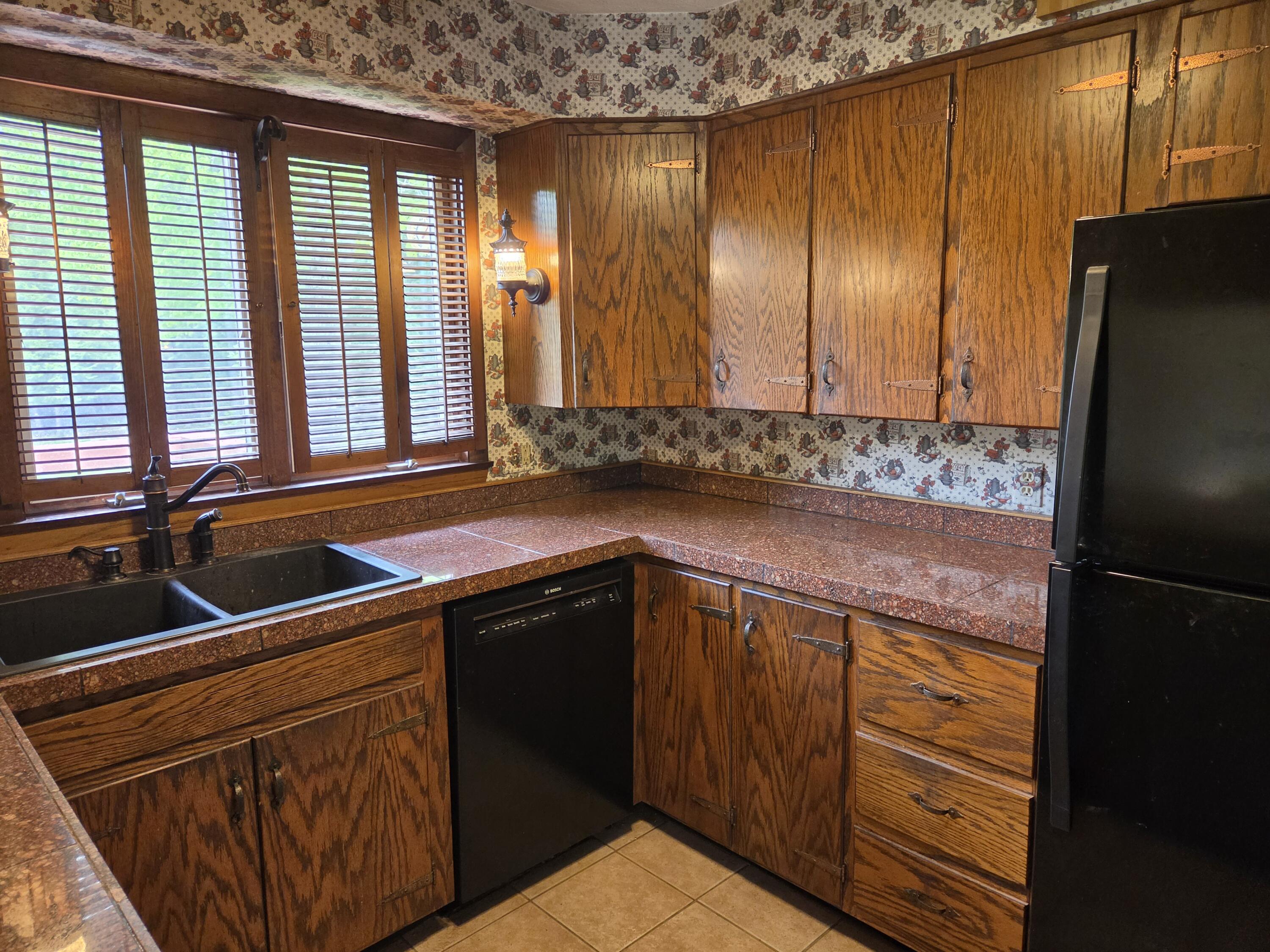1333 Federal Road Livermore, ME 04253 - Photo 7 of 64 20260602_112532
