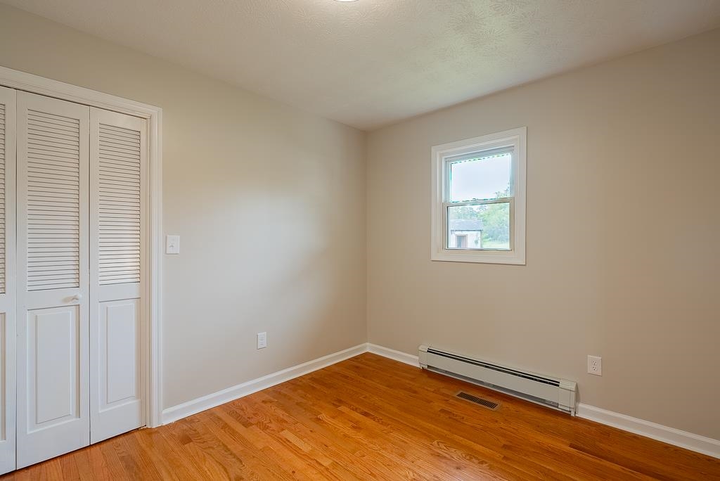 212 Esther's Lookout Shenandoah, VA 22849 - Photo 30 of 68 a view of a room with wooden floor and natural light
