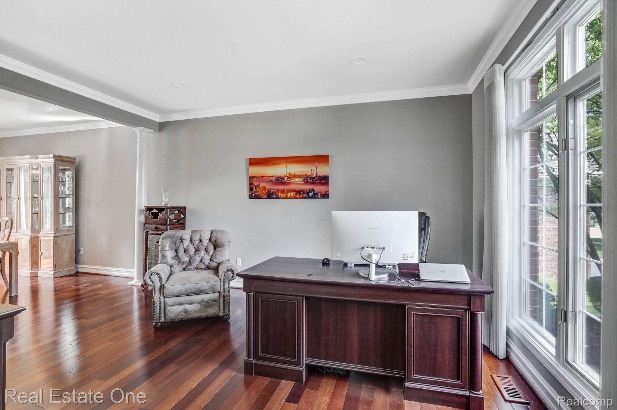 1640 Chase Drive Rochester, MI 48307 - Photo 8 of 44 dsc07636-dsc07638.jpg
