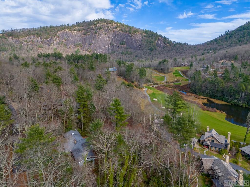 138 Wade Road Cashiers, NC 28717 - Photo 12 of 38 Gallery Image 12