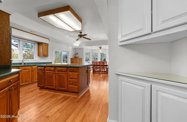 $725,000 | 3010 Sloop Drive, Oriental, NC 28571